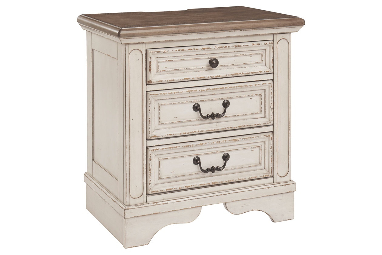 Ashley Realyn Three Drawer Night Stand B743-93 - Portland, OR